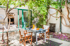 The "Athenian Yard Near Acropolis" is located in a historical neighbourhood of P Athens, Greece Athenian Yard Near Acropolis Entire rental unit vacation rental 49093420