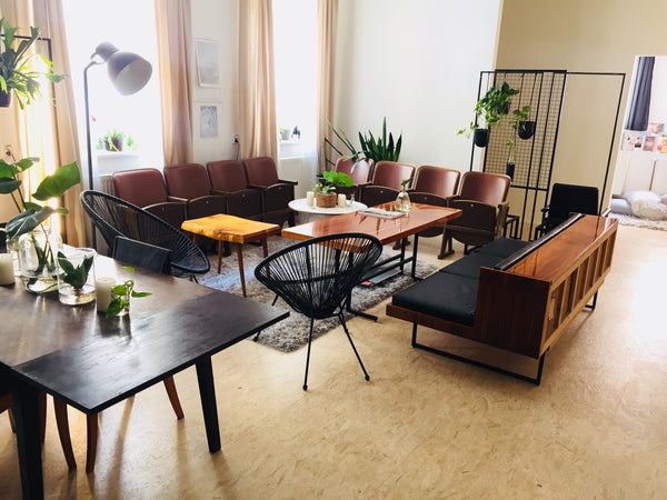Atypic flat which initially was a fashion atelier and showroom. It is situated o Prague, Czechia Backyard atypic ex- fashion studio Entire rental unit vacation rental 8787826