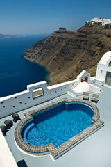 The Thira appartment consists of the below two suites:<br />*The first suite has Greece THIRA  Luxury appartment Private room in dome vacation rental 42708205