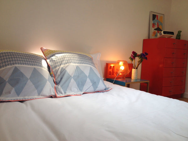 Small but perfectly formed house in the beating heart of Montmartre. Secluded, w Paris, France Tiny, lovely house in Montmartre Entire townhouse vacation rental 4908402