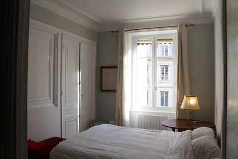 Appartement cosy style haussmannien loué meublé tout équipé.<br />Idéalement sit Grabels, France Appartement Lyonnais cosy Entire rental unit vacation rental 41995722