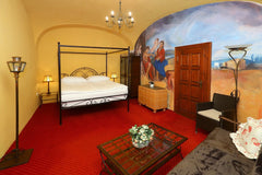 Double room with sofa bed for 3 people. Classic style. Separate shower room. Ent Prague, Czechia · Residence Cosia  ·  Double Room - Classic Entire rental unit vacation rental 40439664