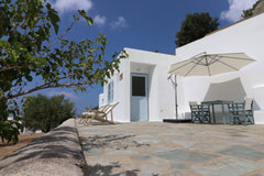 "This place to yourself" is a perfect hideaway if you are looking to experience   Cycladic spitaki with a 180° view @Naxos Cycladic home vacation rental 30143126