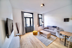 Nice location in Brussels !! <br /><br />Lots of restaurants, bars, supermarket  Brussels, Belgium Design & Cosy brand new apt 4Pers in Brussels ⚲ Entire rental unit vacation rental 41531517
