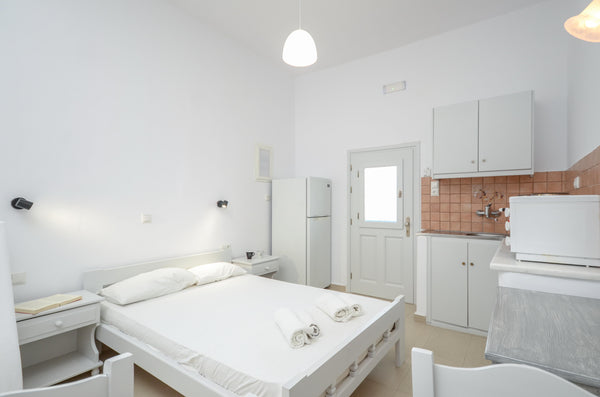 Elma Light is a beautiful studio, decorated in bright colours and it is ideal fo  Elma Light Studio in Mikri Vigla Entire rental unit vacation rental 35712147