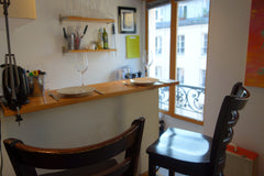 Centrally located on top of metro station Reaumur Sebastopol, this recently reno Paris, France Beautiful, Spacious Studio Entire rental unit vacation rental 3525346