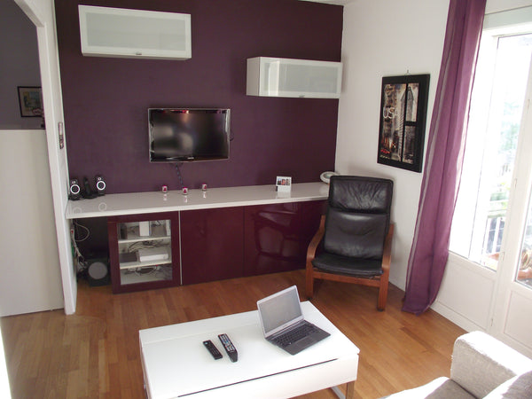 Appartement très lumineux, calme et très agréable à vivre. <br /><br />Situé à p Lyon, France Appartement spacieux Lyon 8 Entire rental unit vacation rental 12849328