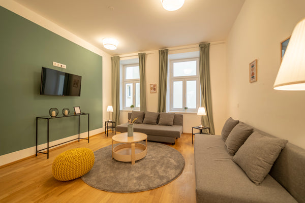 Nimm die ganze Familie mit in diese tolle Unterkunft mit viel Platz für Spaß und Vienna, Austria Sleeping Giant Entire rental unit vacation rental 552721881181864102