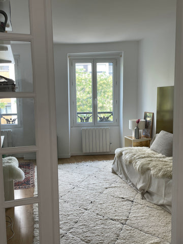 Big, open plan apartment in one of Paris's most lively neighbourhoods. Big kitch Paris, France Spacious, light flat in Belleville Entire rental unit vacation rental 22237729