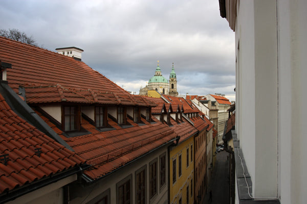 Located a 3-minute walk to the Prague Castle  and 400 m from the famous Charles  Central Bohemian Region, Czechia Prague Castle Questenberk Apartments Entire rental unit vacation rental 21919161