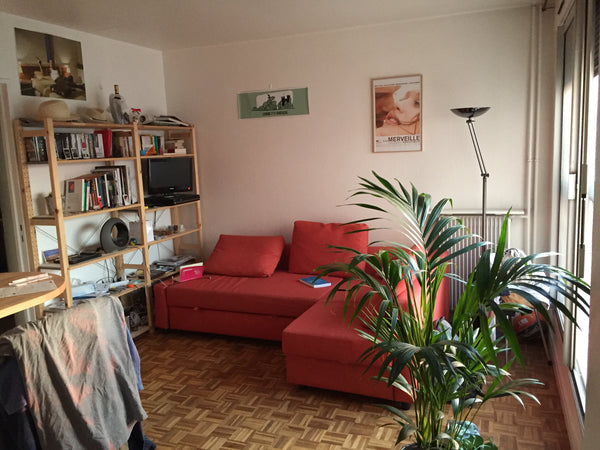 Mon appartement est un charmant studio de 26m2, situé à l'entrée du Marais. 8eme Paris, France Studio 26m2 lumineux - Marais Entire rental unit vacation rental 19927537