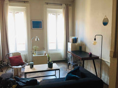 Très bel appartement lumineux, charme de l'ancien (parquet, cheminée). <br />Idé Lyon, France Appartement de charme - Hyper centre Entire rental unit vacation rental 29643976