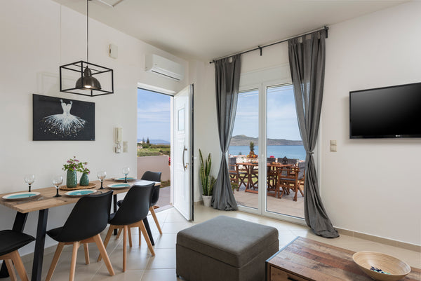 Velvet View II is a modern, cozy holiday apartment suitable for everyone seeking Chania, Greece Velvet View  II Entire rental unit vacation rental 34361855