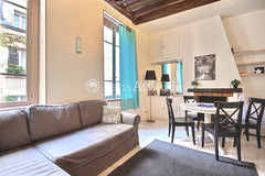 Very comfortable, bright and quiet apt for up to 4 persons.<br />There is a beau Rognonas, France Heart of Paris near Montorgueil Entire rental unit vacation rental 15626989
