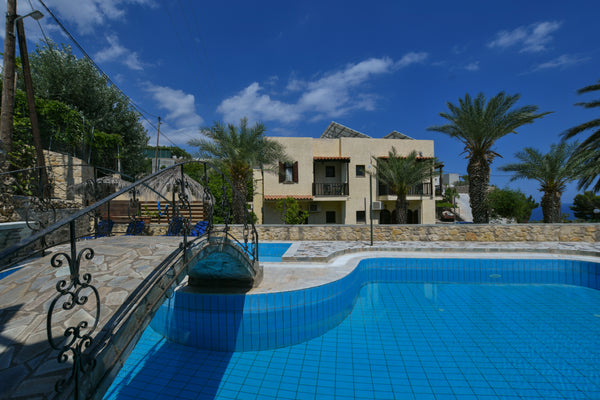 Welcome to Galini Apartments! <br />The place of charm and tranquility for your   Galini Apt #4 - 2 BD Sea View- Ground floor Room in aparthotel vacation rental 47989536