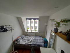 Cosy and colourful room in a beautiful shared flat in the heart of Copenhagen. < Copenhagen, Denmark Cozy room in shared flat in Kongens Nytorv Private room in casa particular vacation rental 52449900