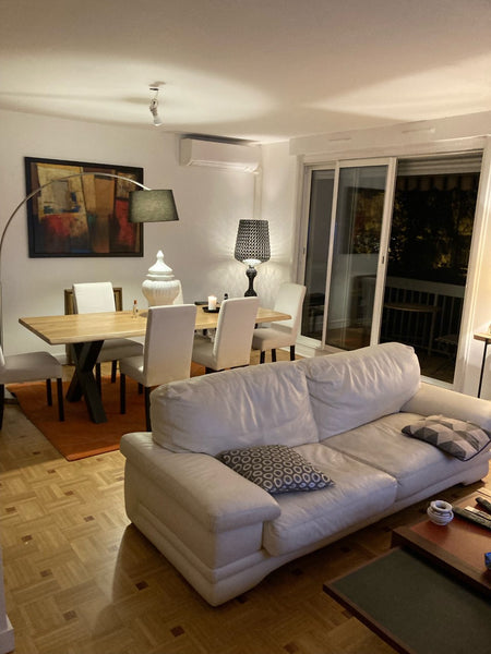Appartement 92m², pour deux couples et 1 ou 2 enfants, belle résidence, très cal  Lyon 6, Proche du Parc Tête d'Or Entire rental unit vacation rental 733863281239776329