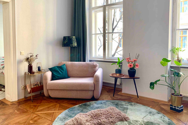 My home is filled with light and the high ceiling makes it feel spacious. The in Vienna, Austria Stylish mid-century Altbau near 1st district Entire rental unit vacation rental 31816225
