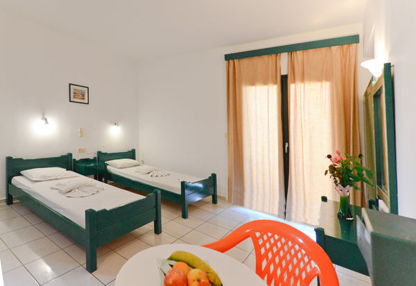 It is only 33 km away from Heraklion international airport and port and only 10  Malia, Crete, Greece Economy Room with Sea View Entire rental unit vacation rental 9401565