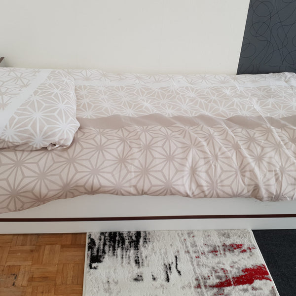 Genieße das einfache Leben in dieser ruhigen und zentral gelegenen Unterkunft.<b  Schöne Wohnung in der nähe von Zentrum Wien! Entire rental unit vacation rental 711366034772778690