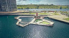 The Amsterdam of Copenhagen. The whole building surrounded by channels. Three be  The Amsterdam of Copenhagen Entire rental unit vacation rental 43990544