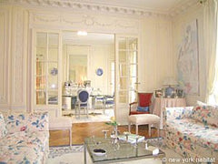 Luxurious , lovely 1905 building on a quiet street next to shopping and restaura Paris, France Elegant, 165m2, in 16th near Champs Entire rental unit vacation rental 4668775