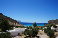 Lovely house and cottage with magnificent sea views.  One minute walk to the bea Nairobi, Kenya Beautiful beach house and cottage by the sea. Cycladic home vacation rental 3567523