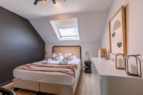 Welcome to this spacious and charming 2-bedroom duplex-apartment that is uniquel  Modern duplex apartment in the heart of Ghent Entire rental unit vacation rental 665745866000785189