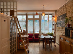 Nid douillet et typique en plein Paris, rez de chaussée.  Dans boutique, loft 44 Paris, France Insolite! Loft dans ancienne boutique Entire loft vacation rental 4422387