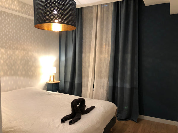 Appartement de 45m2 dans une maison de 1920, entièrement refaite à neuf. Disposa Bordeaux, France Charmant T2, Vieux Lormont accessible en bateau Entire rental unit vacation rental 36471588