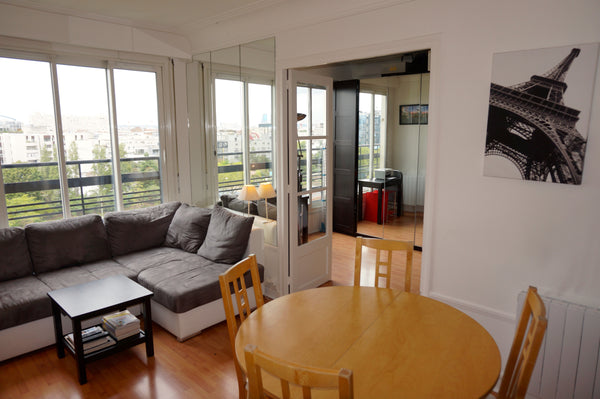 Charmant 2 pièces situé dans le quartier Porte de Champerret proche Palais des C Paris, France Beau 2 Pièces 17ème/Champs Élysées Entire rental unit vacation rental 7198500