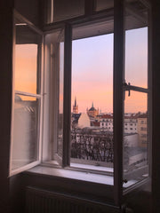 Die schöne Altbauwohnung liegt im Herzen der Josefstadt, zentral im 8. Bezirk.   Vienna, Austria Wunderschöne Altbauwohnung im Herzen Wiens Entire rental unit vacation rental 50145347