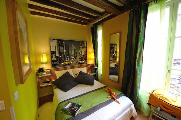 Located in a private residence in the heart of Paris nearby many museums, shops  Paris, France Gorgeous studio in the Haut-Marais! Entire rental unit vacation rental 21654437