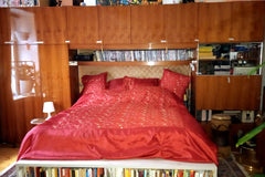 A cosy, quiet, bohemian and artistic 1 bedroom apartment stretches along a quiet Vienna, Austria Boemian chic, arty Studio in the Heart of Vienna Entire rental unit vacation rental 20276437