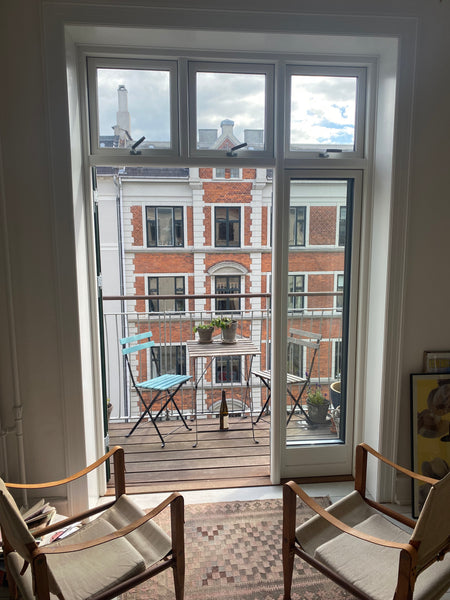 Spacious and light, perfectly located at lively Vesterbro amongst the best cafés Copenhagen, Denmark Lovely and light in prime Copenhagen location. Entire condo vacation rental 650548041081093755