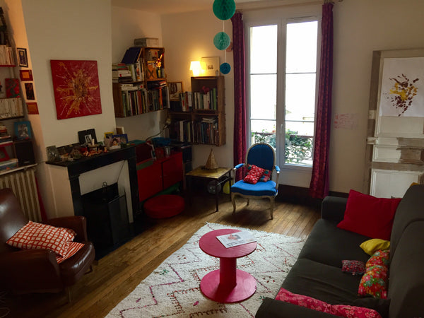 Notre appartement est au 1er étage d'un petit immeuble (code + interphone) proch Bagnolet, France Un 3 pièces au calme et bien agencé Entire rental unit vacation rental 21152701