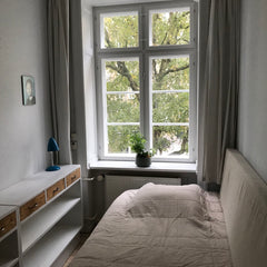 Lejligheden ligger i et roligt område på Frederiksberg, tæt på Københavns centru Denmark Det smukke stille Frederiksberg  i København. Private room in rental unit vacation rental 38844661