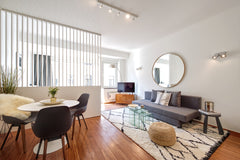 Superbe studio rénové (40 m2) idéalement situé au coeur de Bruxelles donnant sur Brussels, Belgium Studio quartier Louise (Ixelles) Entire rental unit vacation rental 26442003