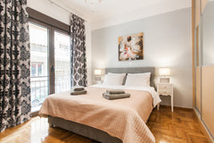 Nicholas Point Apartment Hotel. A stylish studio close to the heart of Athens. I East Attica Regional Unit, Greece Stylish Studio in the Center of Athens Entire rental unit vacation rental 28708466