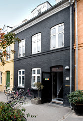 Modern danish "potatohouse" with a separate wooden guesthouse in the garden for  Copenhagen, Denmark Private guesthouse in a small garden in Cph Ø Private room in townhouse vacation rental 10521363