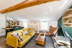 In the heart of the famous Croix-Rousse district, enjoy the calm in this loft wi Lyon, France The artistic loft of Croix-Rousse Entire rental unit vacation rental 629312698281539031