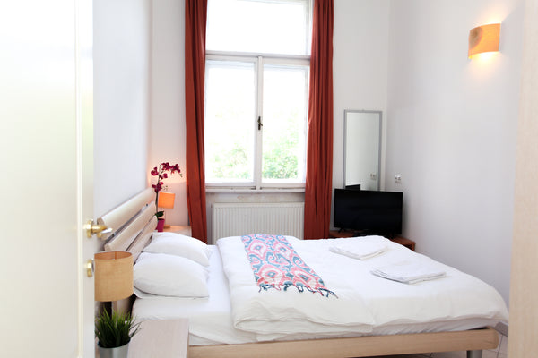 Quiet apartment just minutes from the main tourist attractions. Prague, Czechia Downtown quiet apartment Entire rental unit vacation rental 653298261655435019