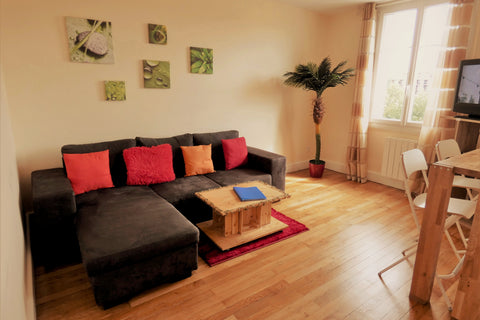 Appartement cozy et lumineux de 60m² décoré dans un esprit cocoon "comme à la ma Agde, France 60m2 lumineux, cocoon, fonctionnel, proche metro ! Entire rental unit vacation rental 35679466