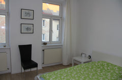 Sunny 22m2 room in a 2rooms apartment is very comfortable for 2 people. Bedroom  Vienna, Austria Cosy room in apartment near Schönbrunn Private room in rental unit vacation rental 12902325