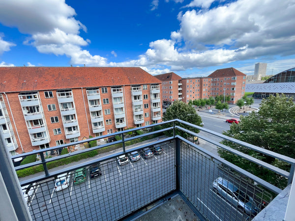 Hyggelig 2 værelses lejlighed centralt på Frederiksberg! <br /><br />1min fra to Vallensbæk Strand, Denmark 2v lejlighed, 1min fra toget, nyrenoveret 2022 Entire rental unit vacation rental 639425372058733238