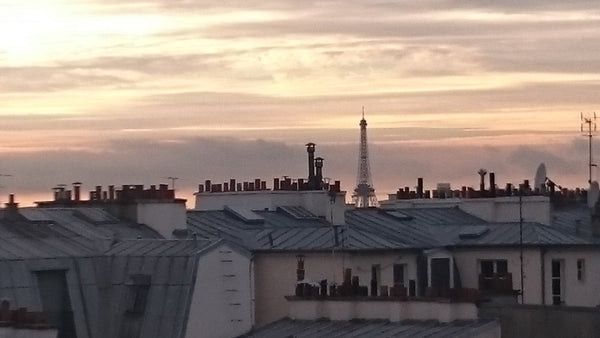 Quiet-Spacious-bright 2 room flat 36m2, 6th floor lift, full equiped & wifi. <br Paris, France Cosy Bastille Flat View Eiffel Tour Entire rental unit vacation rental 9338141