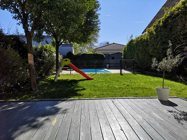 Bienvenue dans notre belle maison de famille entièrement équipée, idéale famille Mérignac, France Maison familiale avec piscine chauffée sécurisée Entire home vacation rental 48669714