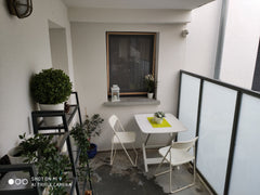 L'appartement est cité dans le quartier des Chartrons à deux pas des quais. Les   Chambre pour deux personnes (et un enfant) Private room in condo vacation rental 44683841