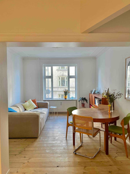 Enjoy all Copenhagen has to offer from this large, light and quiet flat in the b Copenhagen, Denmark Large and light flat in the heart of Nørrebro Entire rental unit vacation rental 53453797