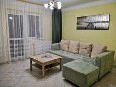 Apartmán se nachází v klidné části Prahy 8 v přízemí rodinného domu. Apartmán má  Apartman 99 Entire rental unit vacation rental 41900597
